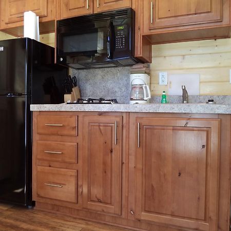 Palm Springs Camping Resort Cabin 3 อเมริกา ภายนอก รูปภาพ